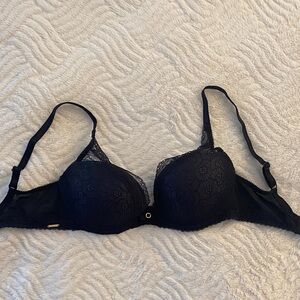 Chantelle Black Lace Bra 30DDD